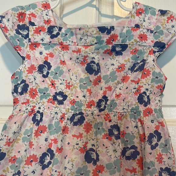 3/$15 💟 Genuine kids Girls Floral Top 3T - Picture 2 of 5